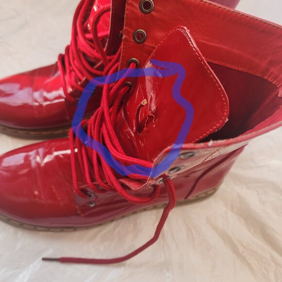 Laundry List Red patent leather Lace-up Boots Unisex size 9M. - Picture 13 of 13